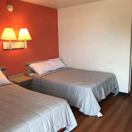 American Inn Temple Texas エクステリア 写真